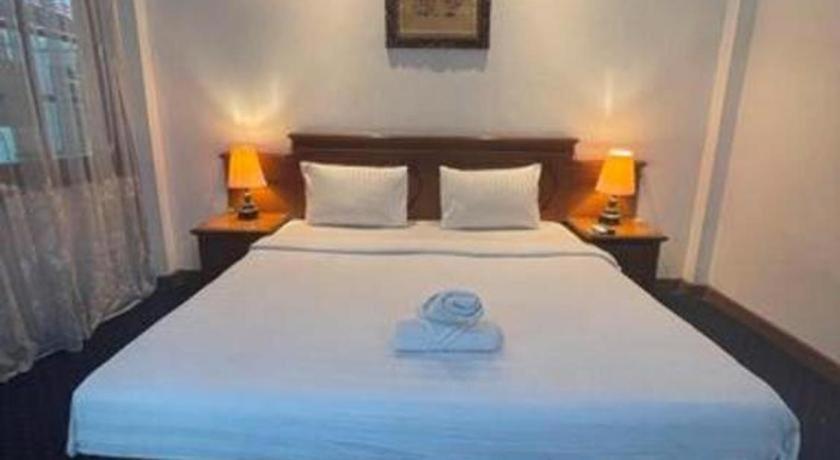 Sadinah Sahid Josodipuro Hotel Colomadu Bagian luar foto