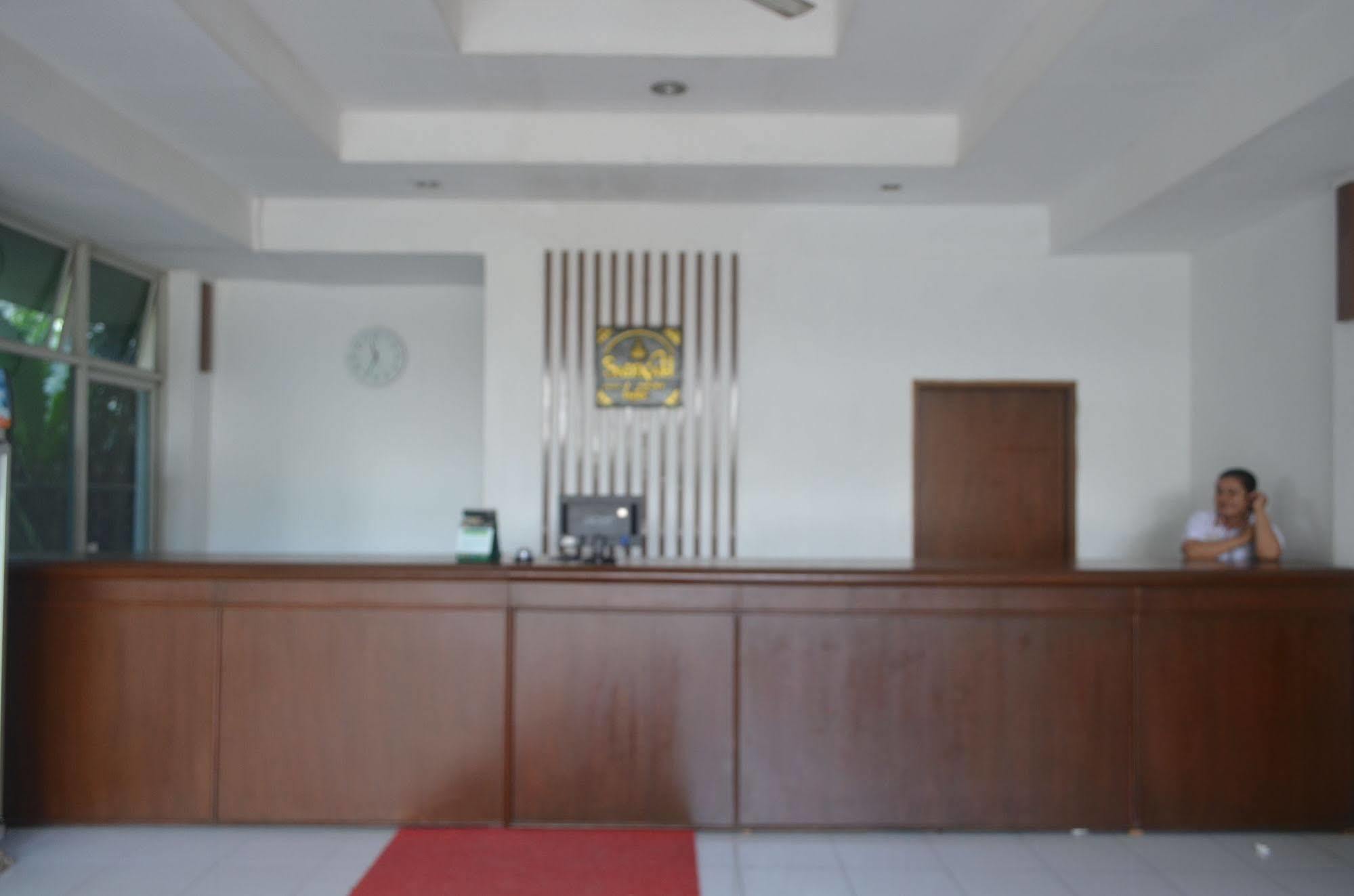 Sadinah Sahid Josodipuro Hotel Colomadu Bagian luar foto